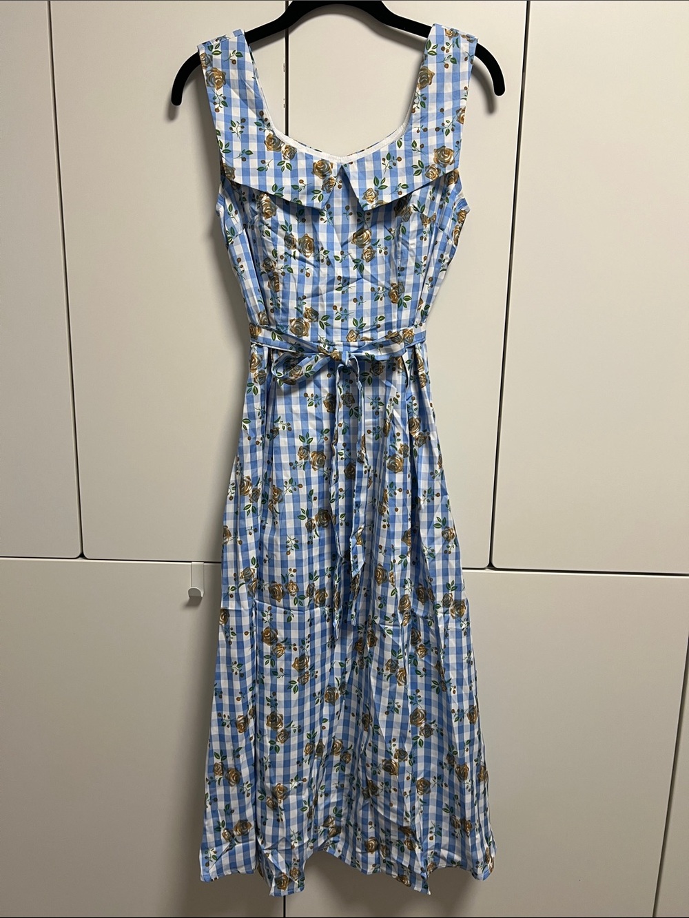 NWT! Retro Stage Sleeveless Blue Gingham Floral Midi Dress with Tie Waist
